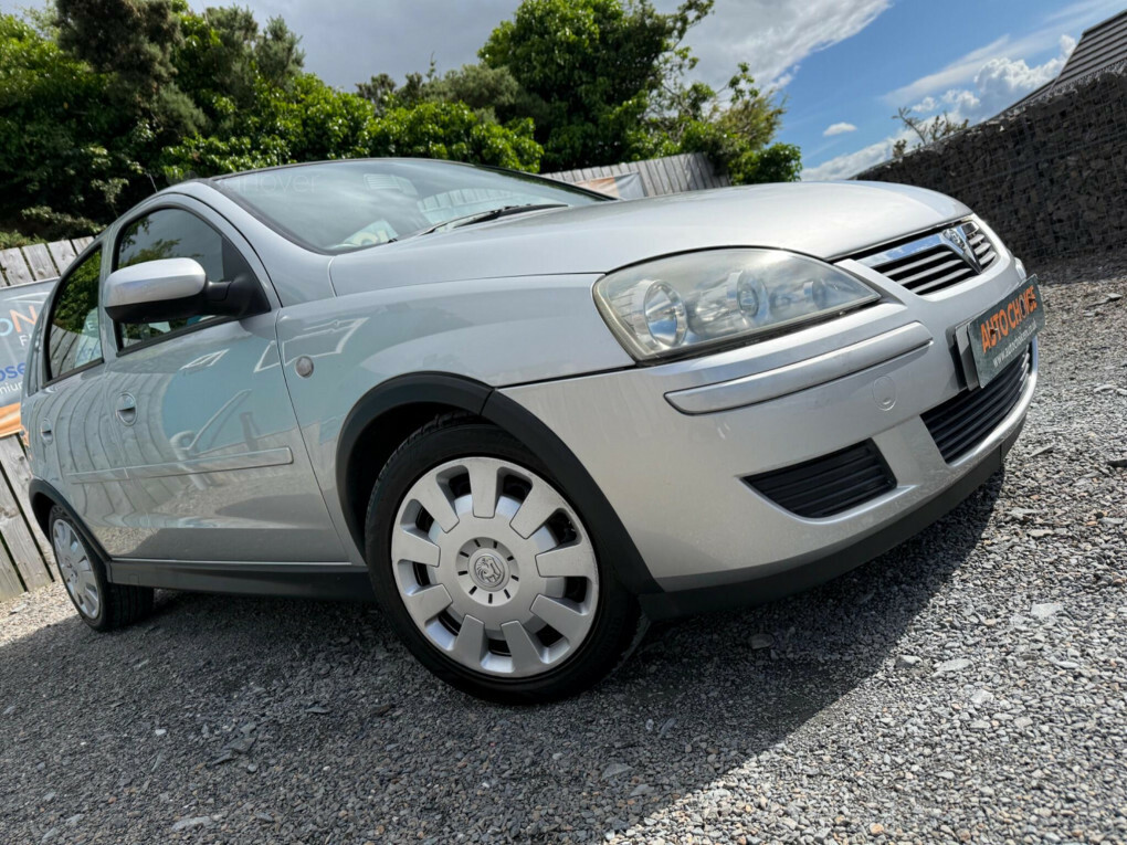 Vauxhall Corsa Hatchback Green #3