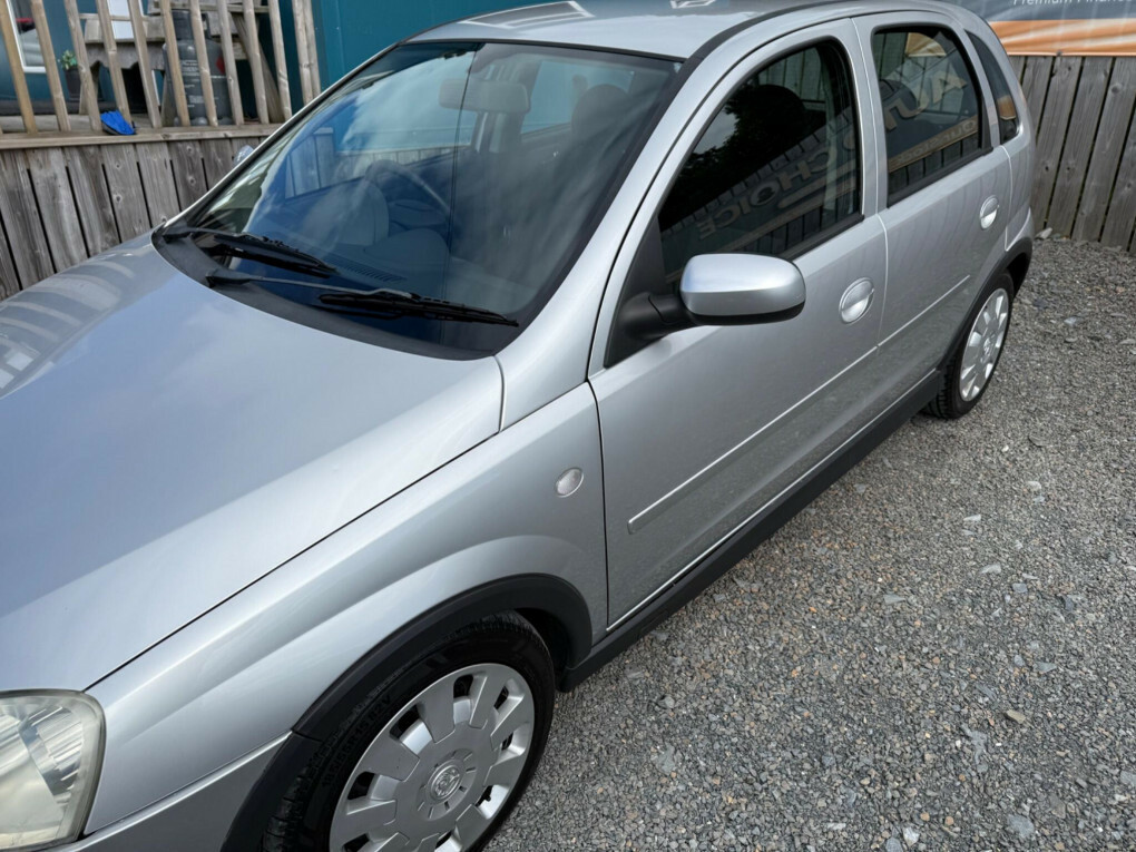 Vauxhall Corsa Hatchback Green #28