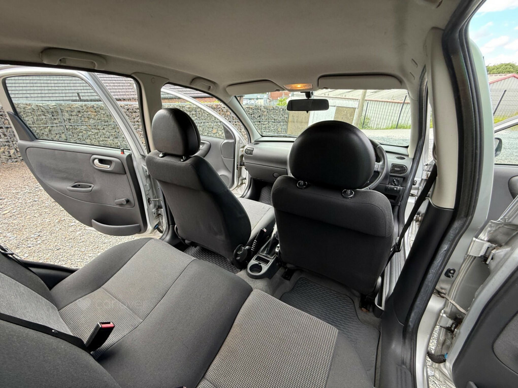 Vauxhall Corsa Hatchback Green #49