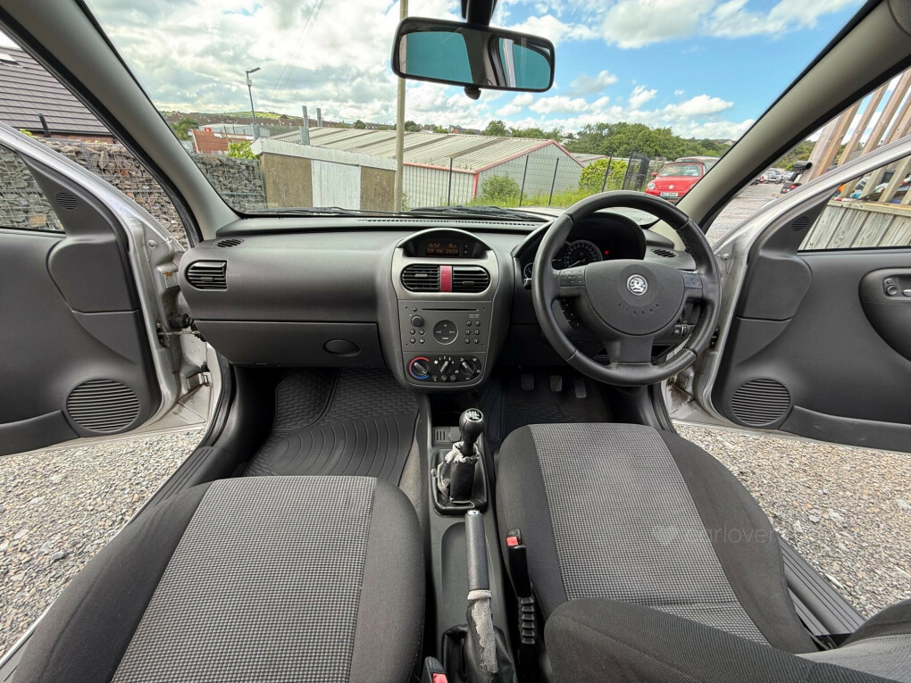 Vauxhall Corsa Hatchback Green #51