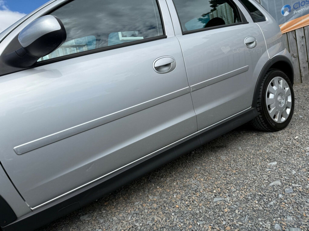 Vauxhall Corsa Hatchback Green #29
