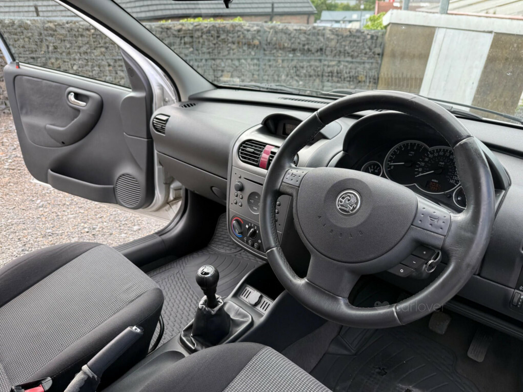 Vauxhall Corsa Hatchback Green #44