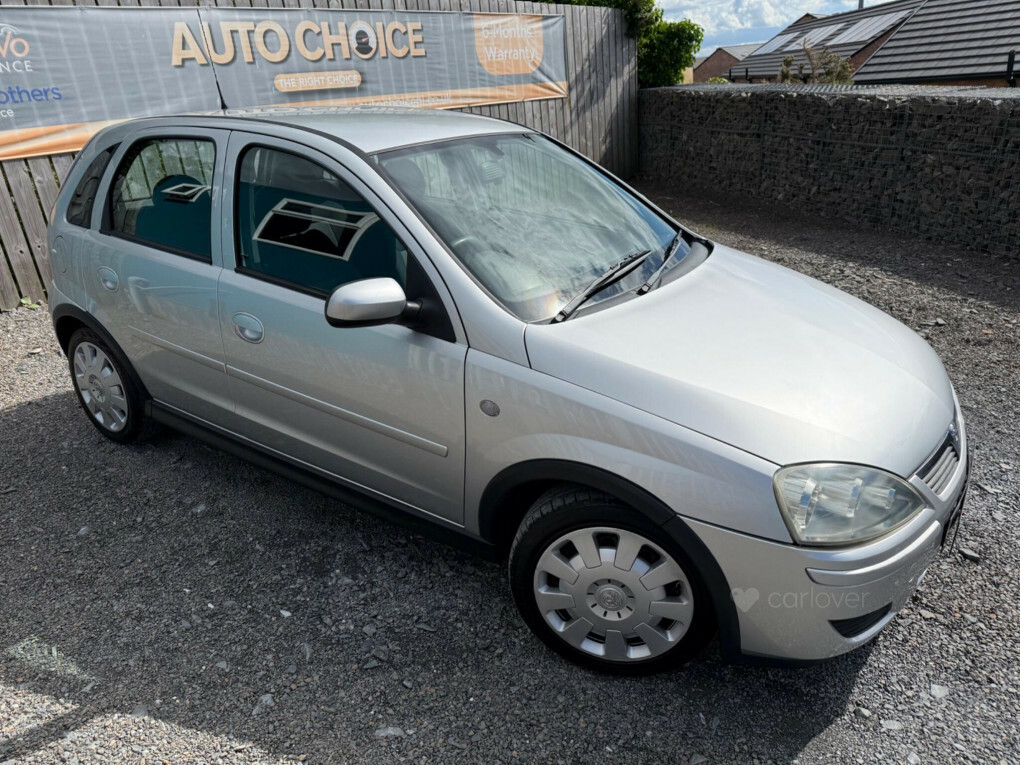 Vauxhall Corsa Hatchback Green #2