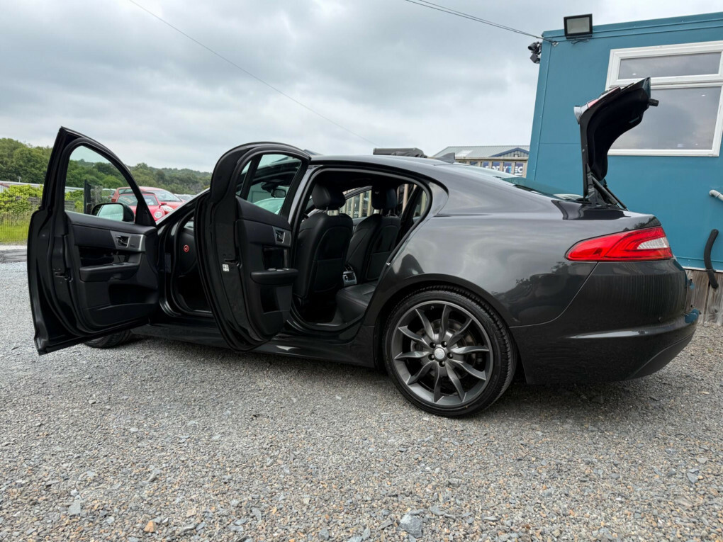 Jaguar XF 3.0 V6 S Red #41