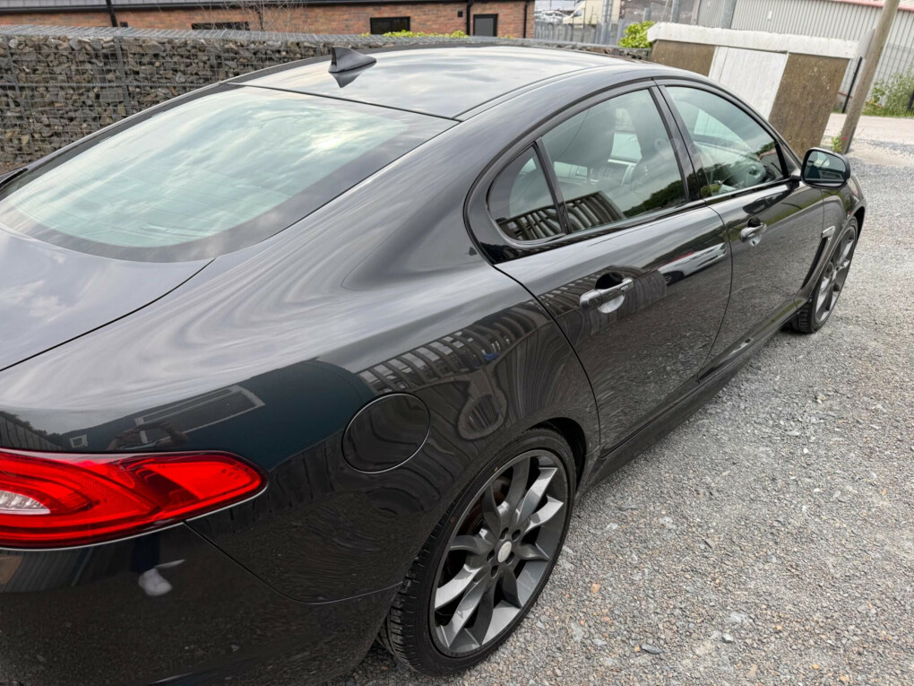 Jaguar XF 3.0 V6 S Red #7