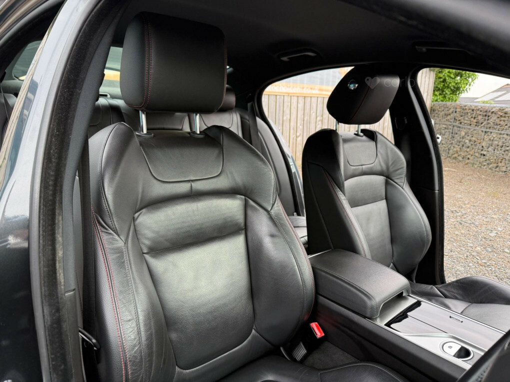 Jaguar XF 3.0 V6 S Red #50