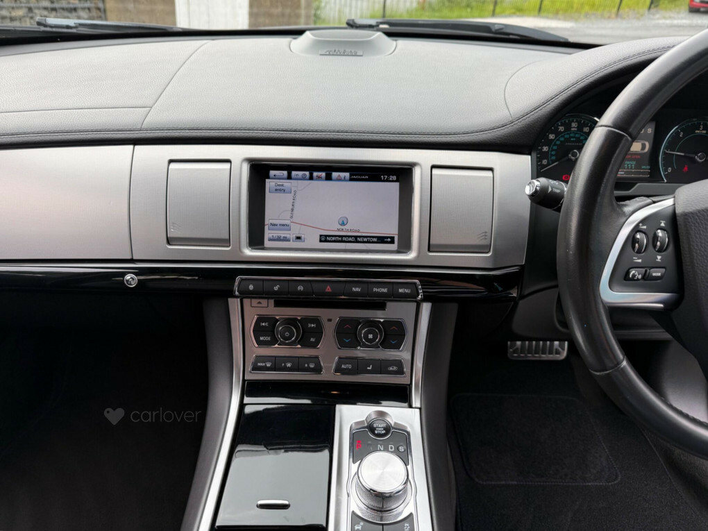 Jaguar XF 3.0 V6 S Red #81