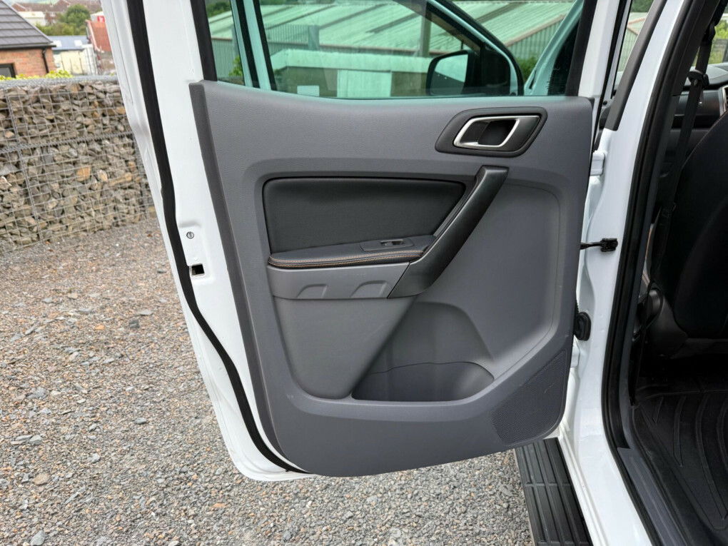 Ford Ranger Pick Up Double Cab Wildtrak 3.2 Tdci 200 Grey #63