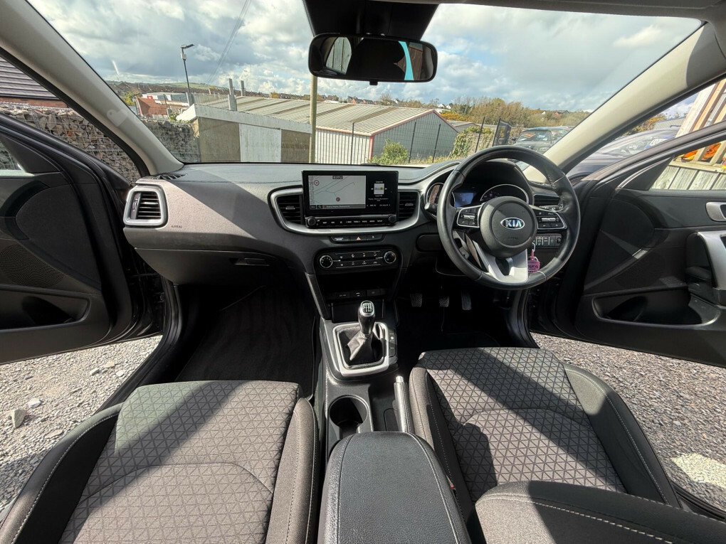 Kia Ceed 1.0 T-gdi 2 Silver #59