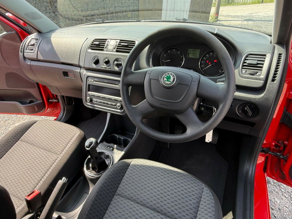 Skoda Fabia 1.2 12V Se Grey #44