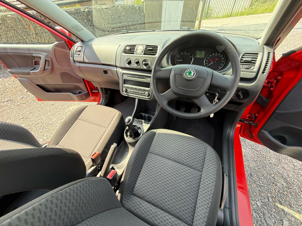 Skoda Fabia 1.2 12V Se Grey #45
