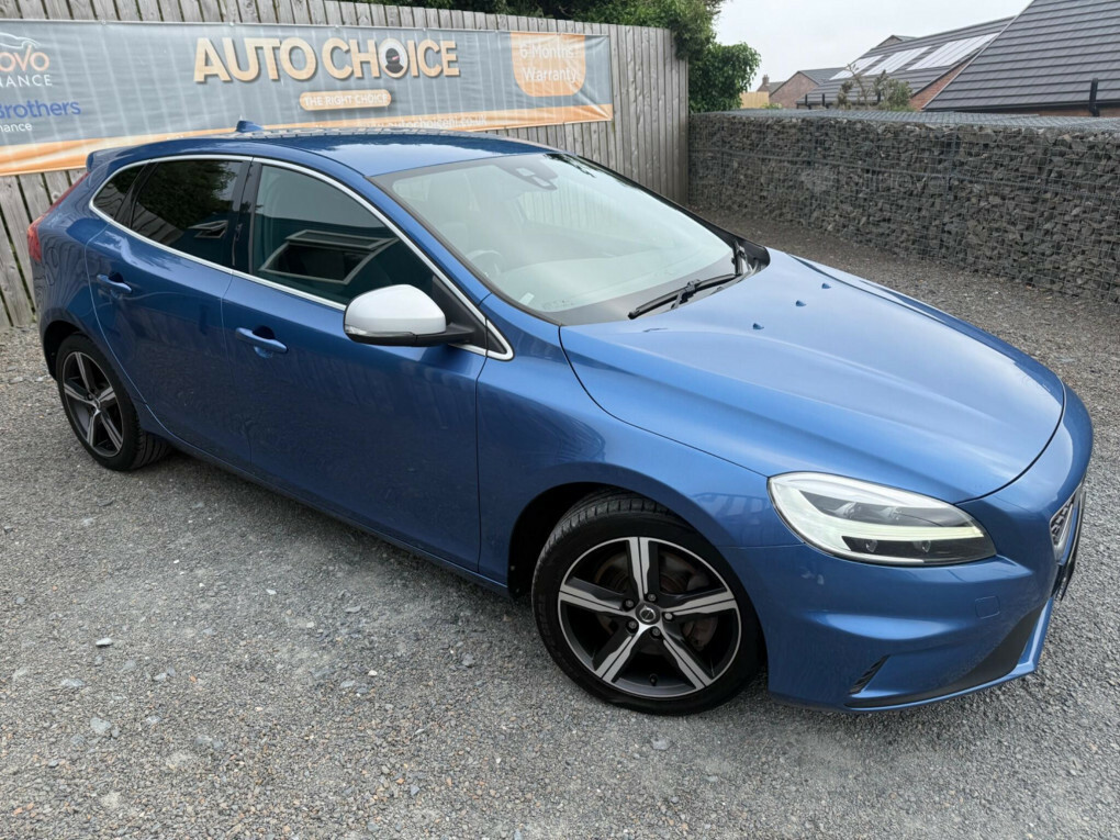Volvo V40 2.0 D3 R-design Nav Plus Euro 6 Ss  #2