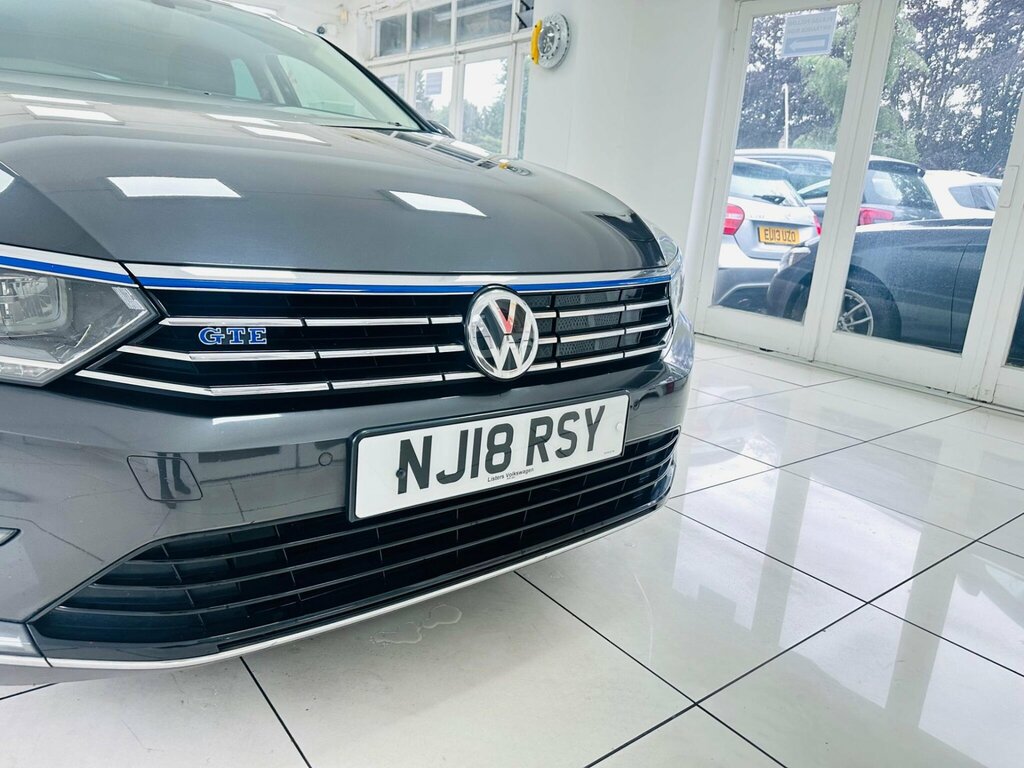 Volkswagen Passat  Silver #30