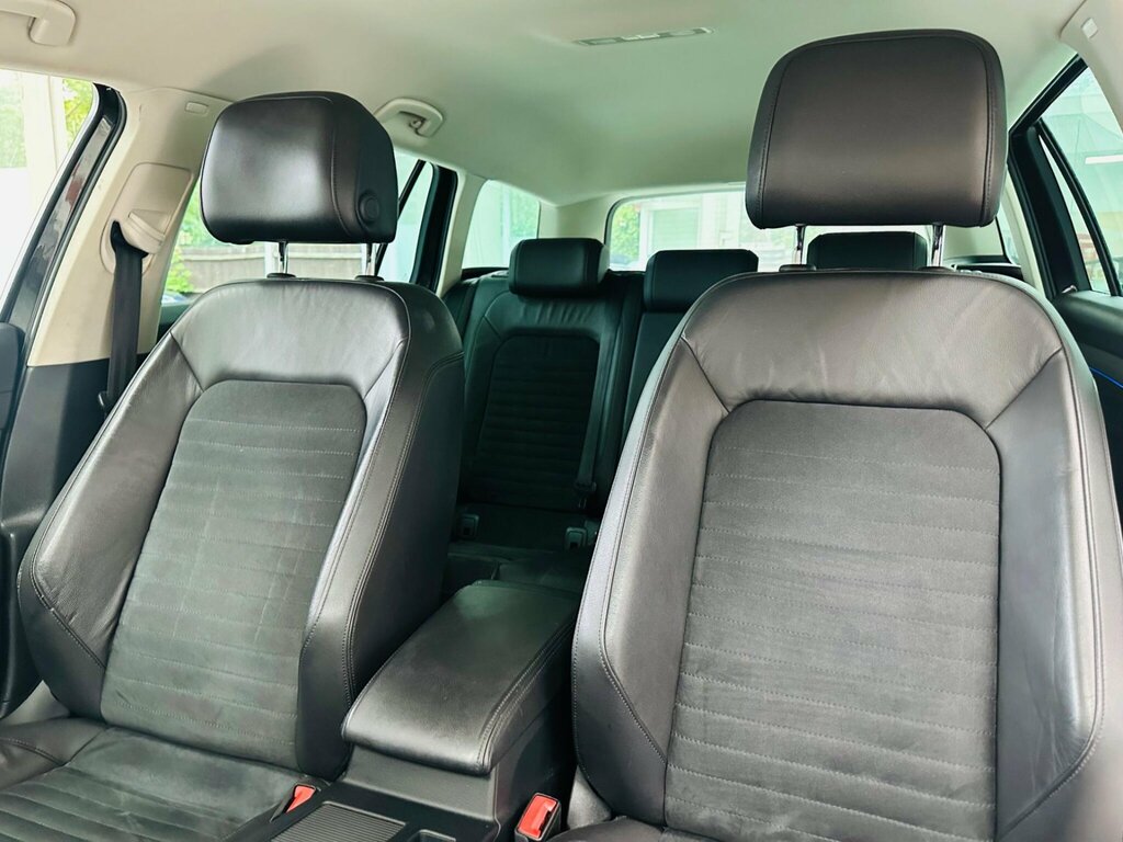 Volkswagen Passat  Silver #9