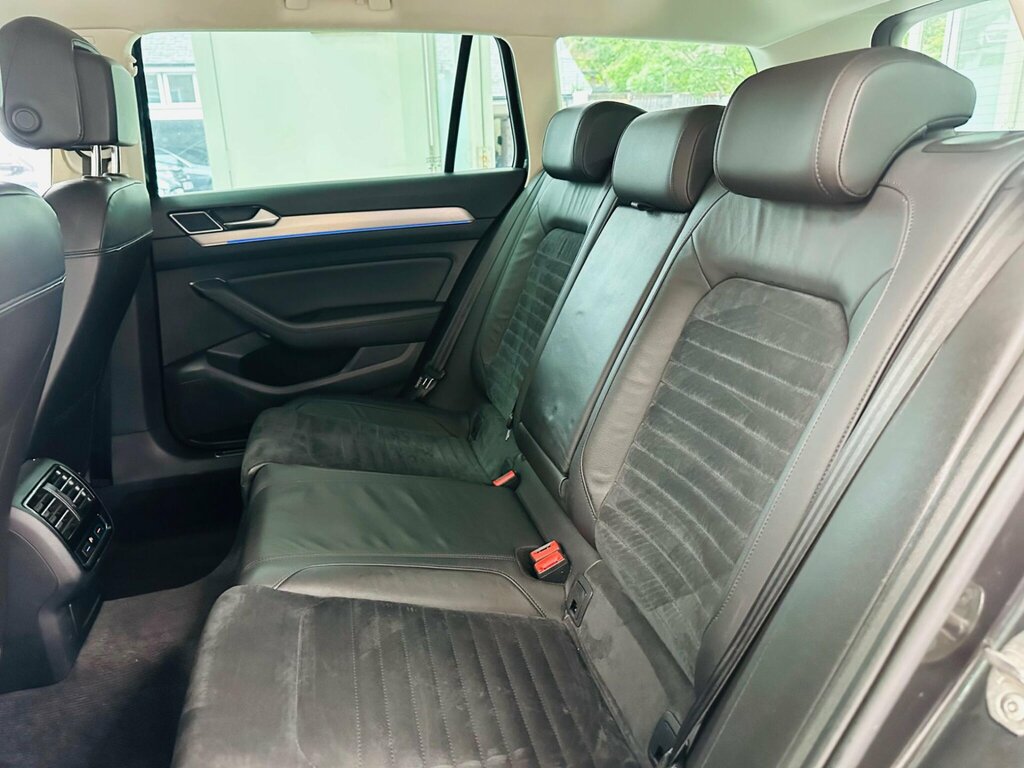 Volkswagen Passat  Silver #40