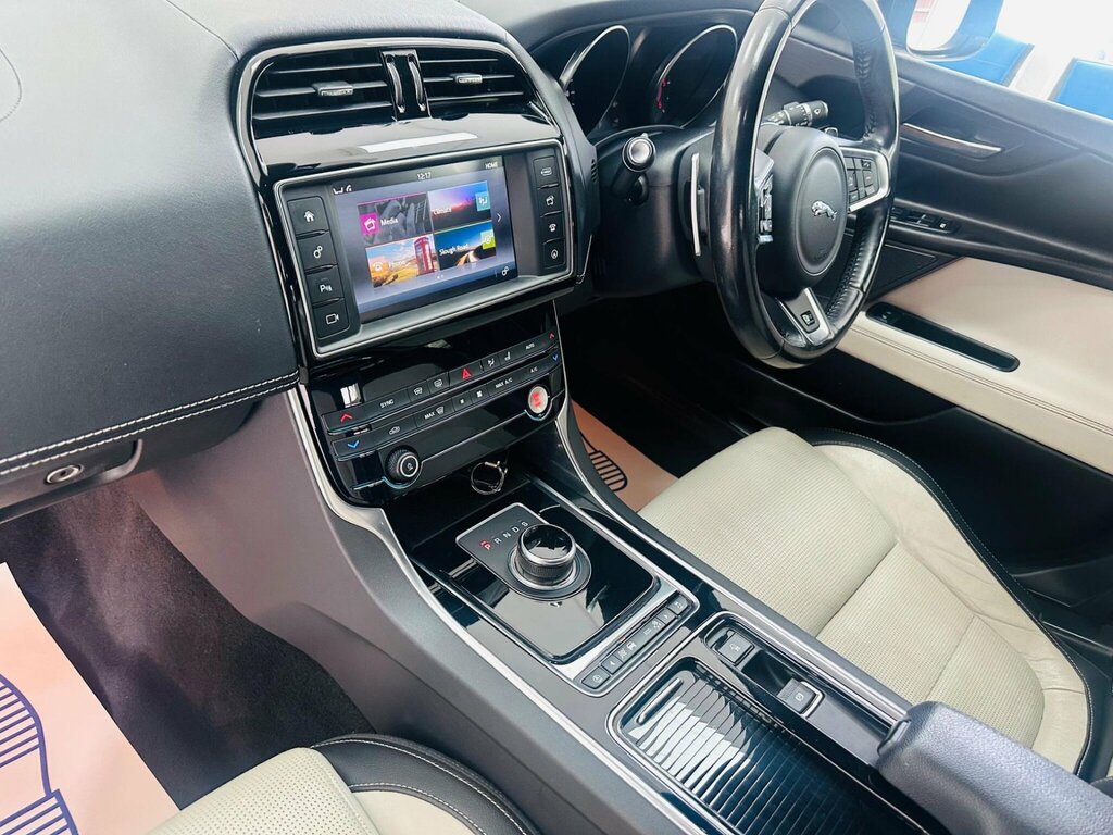 Jaguar XE  Black #35