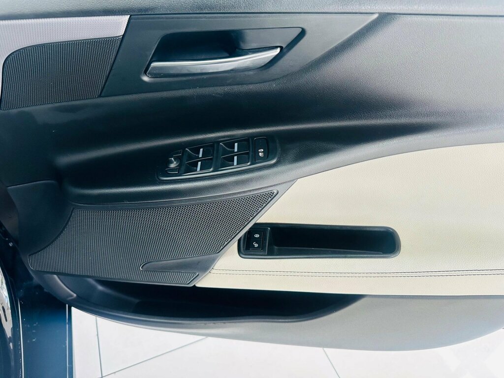 Jaguar XE  Black #39