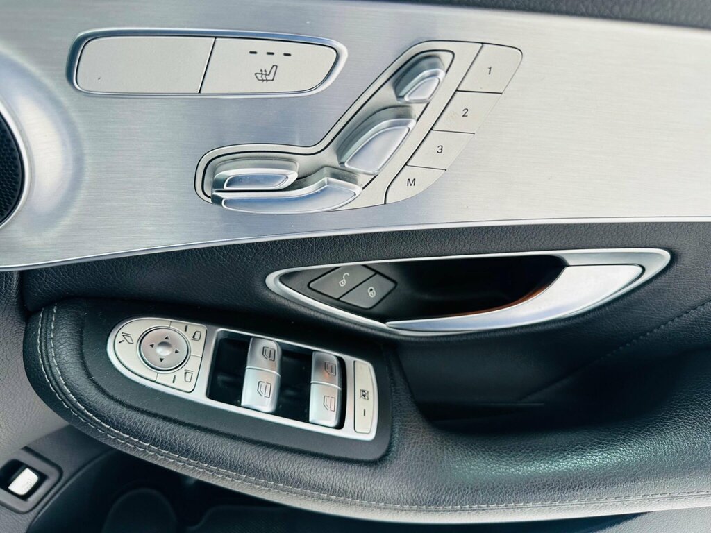 Mercedes-Benz C Class C220 Bluetec Se Black #30
