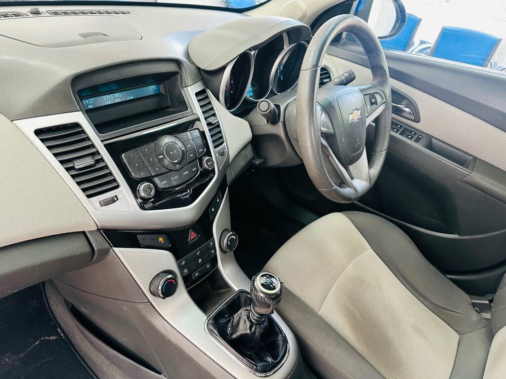 Chevrolet Cruze Lt Blue #12