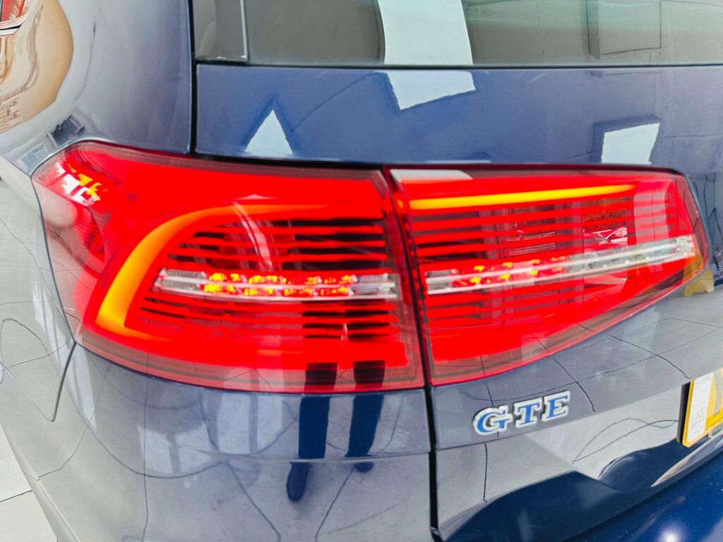 Volkswagen Passat 2017 17 2.0 Black #46