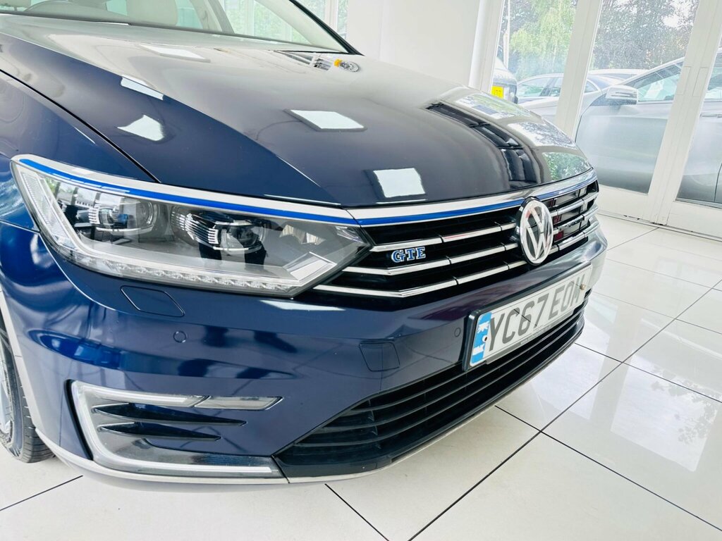 Volkswagen Passat 2017 17 2.0 Black #30