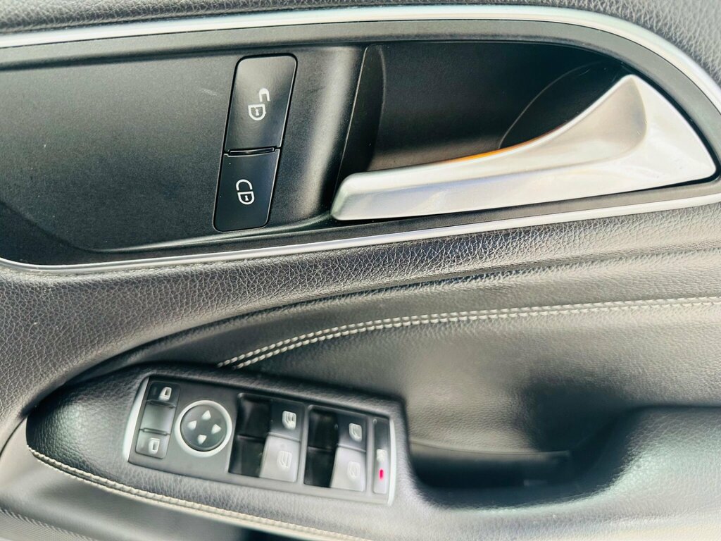 Mercedes-Benz B Class 1.5 B180 Cdi Black #22