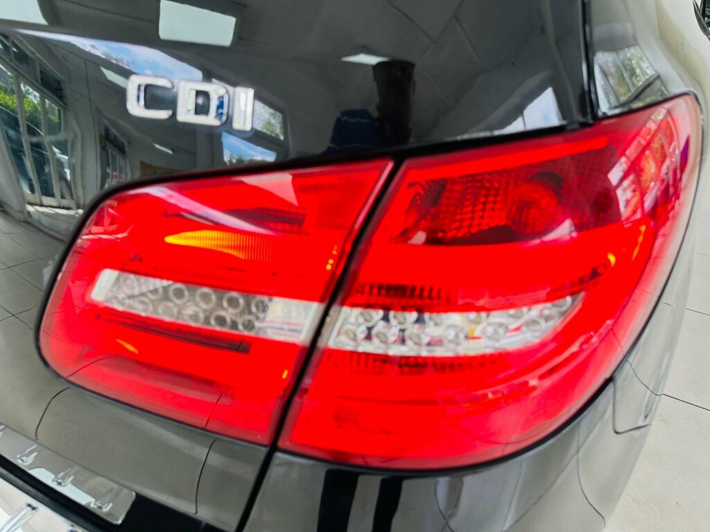 Mercedes-Benz B Class 1.5 B180 Cdi Black #42