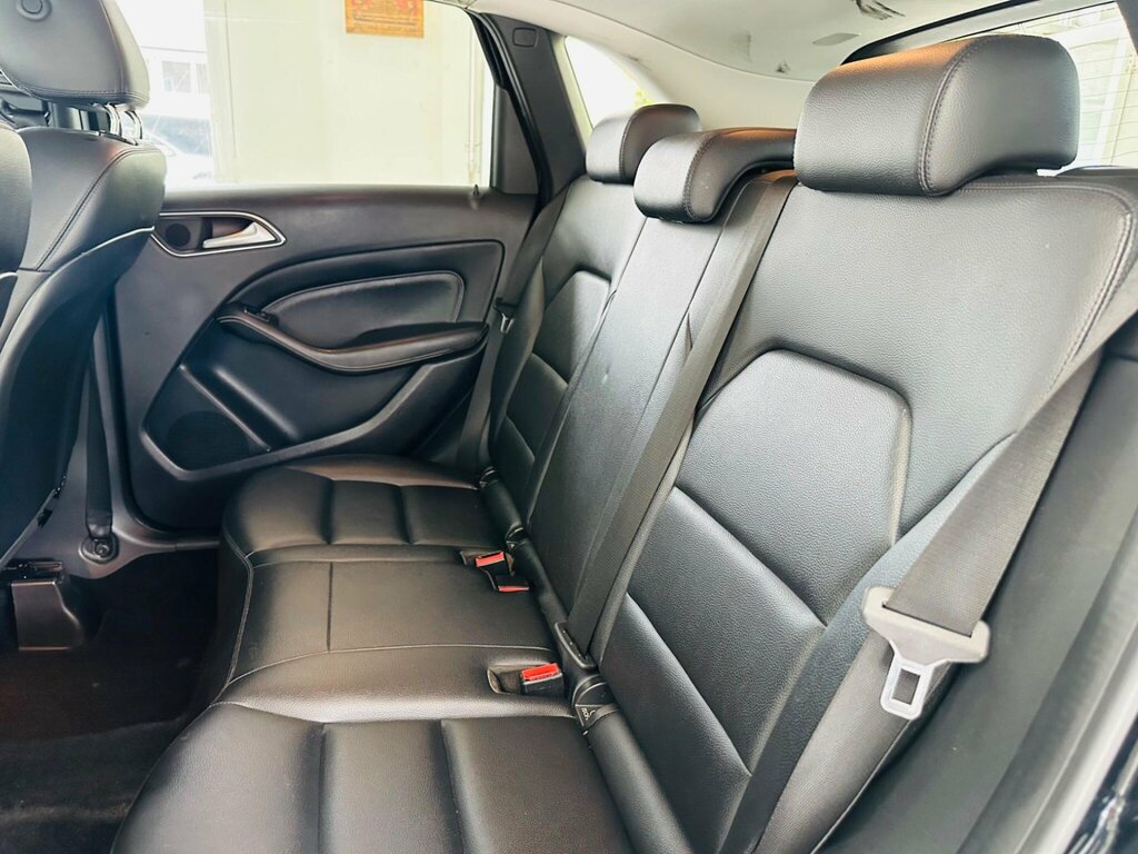 Mercedes-Benz B Class 1.5 B180 Cdi Black #30