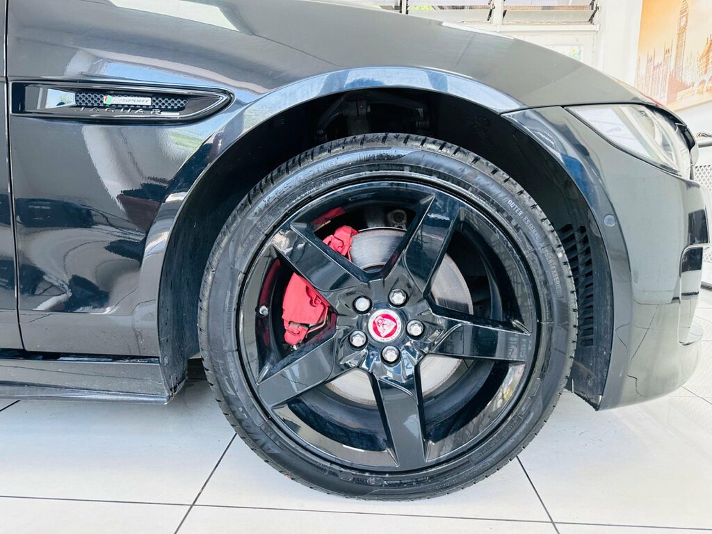 Jaguar XE R-sport Grey #10