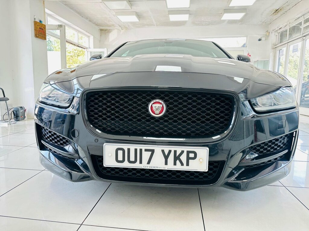 Jaguar XE 2.0D R-sport Awd Euro 6 Ss Black #3