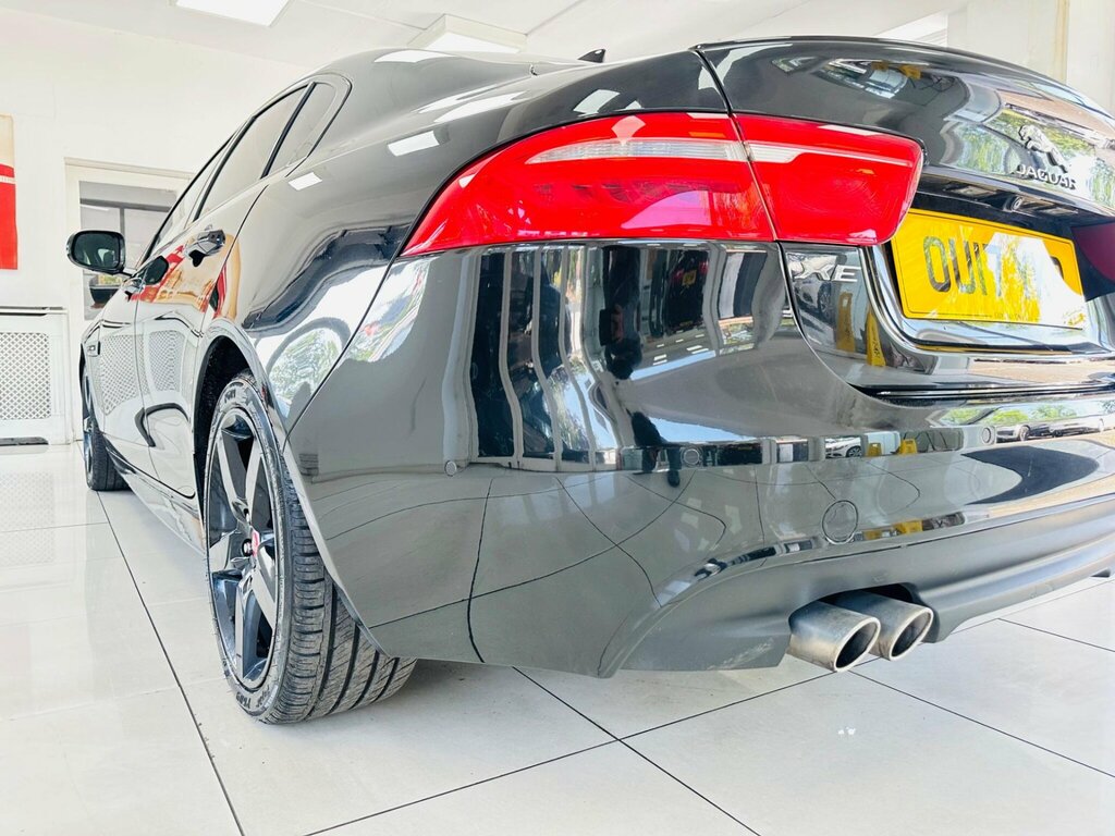 Jaguar XE R-sport Grey #16