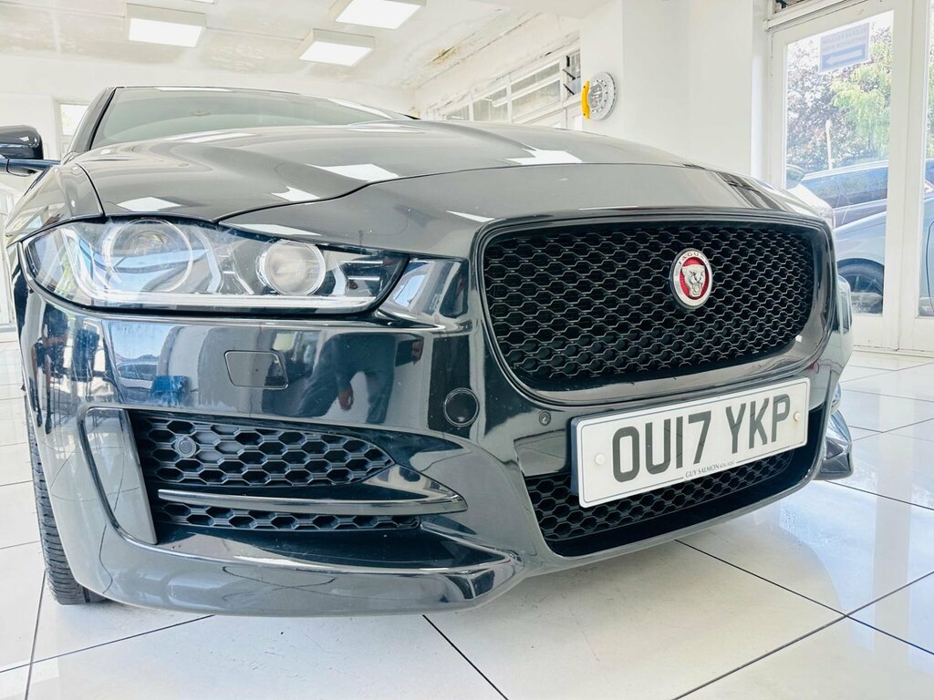 Jaguar XE R-sport Grey #12