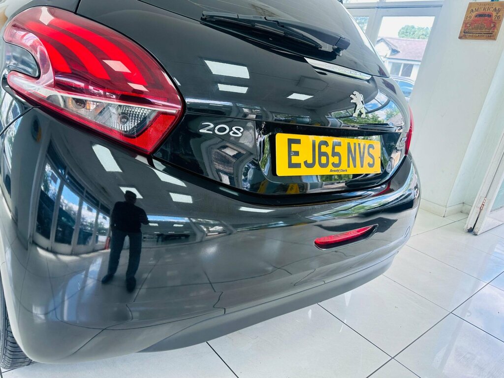 Peugeot 208 Puretech Allure Premium Grey #34