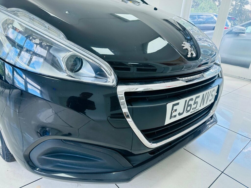 Peugeot 208 Puretech Allure Premium Grey #24