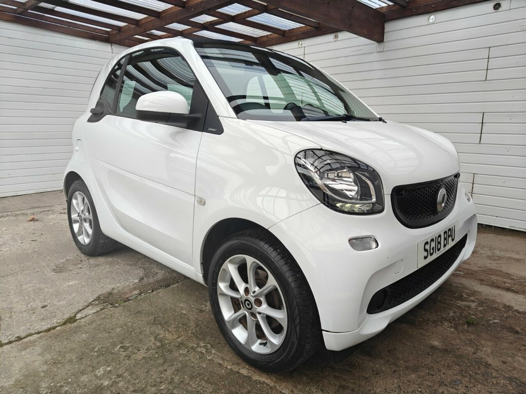 Smart Fortwo Coupe 1L Passion White #6