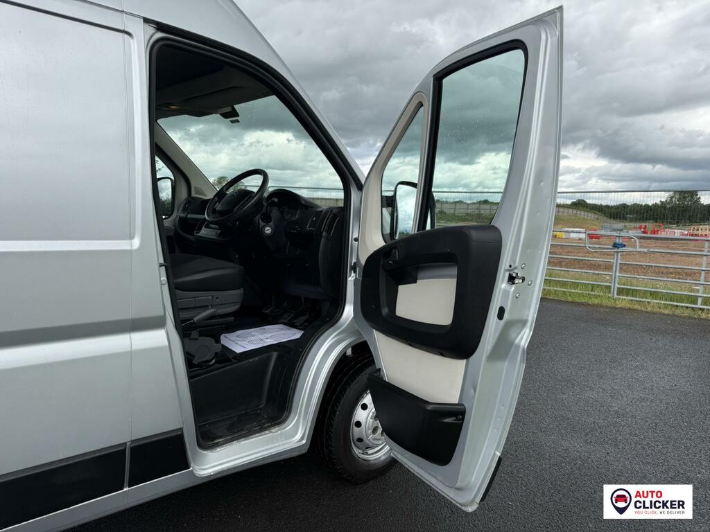 Citroen Relay  White #27
