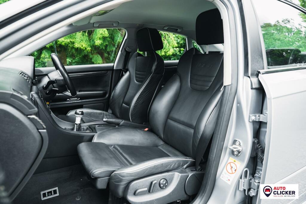 Audi RS4 4.2 Saloon Quattro 324 Gkm, 41 Black #64