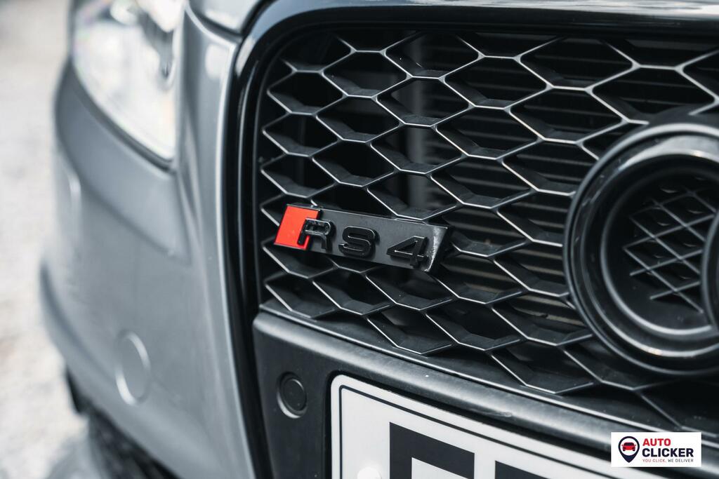 Audi RS4 4.2 Saloon Quattro 324 Gkm, 41 Black #40