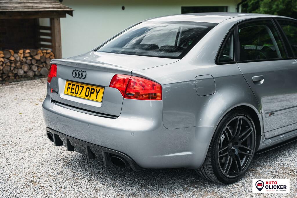 Audi RS4 4.2 Saloon Quattro 324 Gkm, 41 Black #42