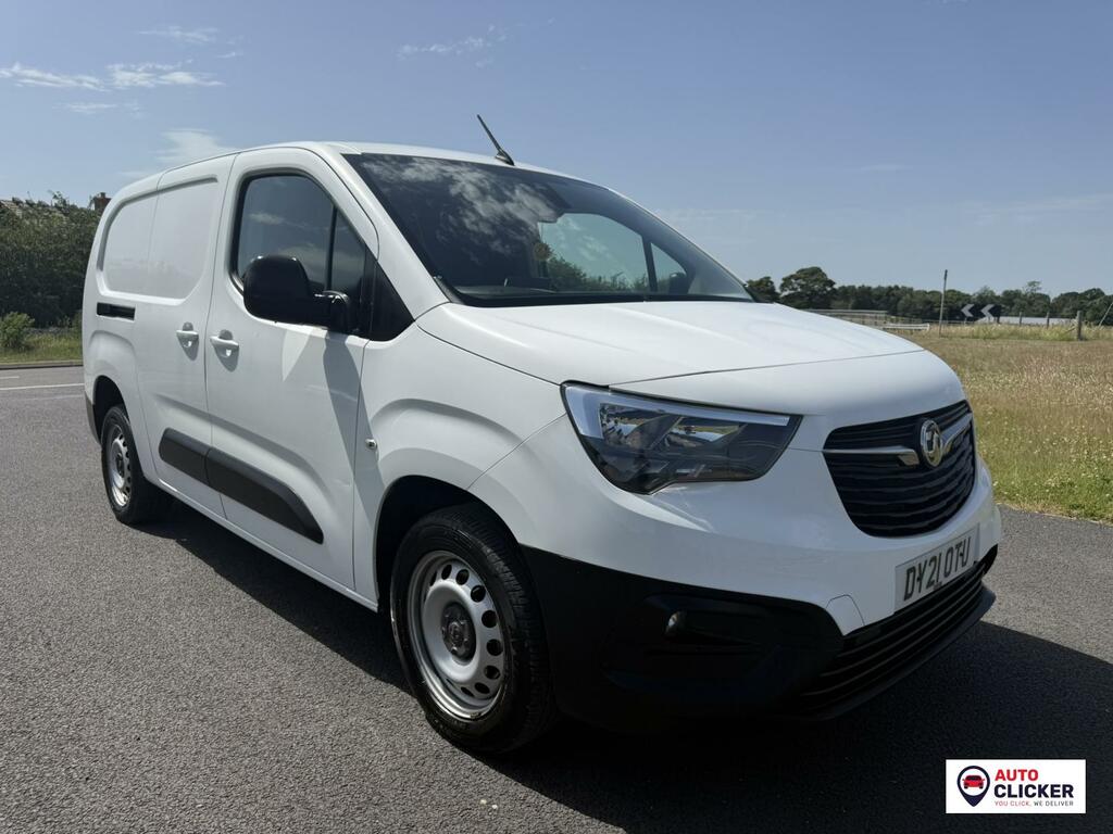 Vauxhall Combo Edition White #3