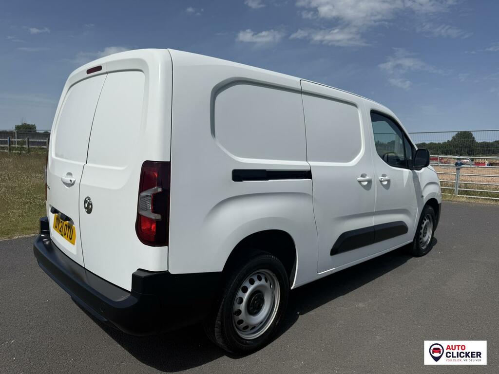 Vauxhall Combo Edition White #5
