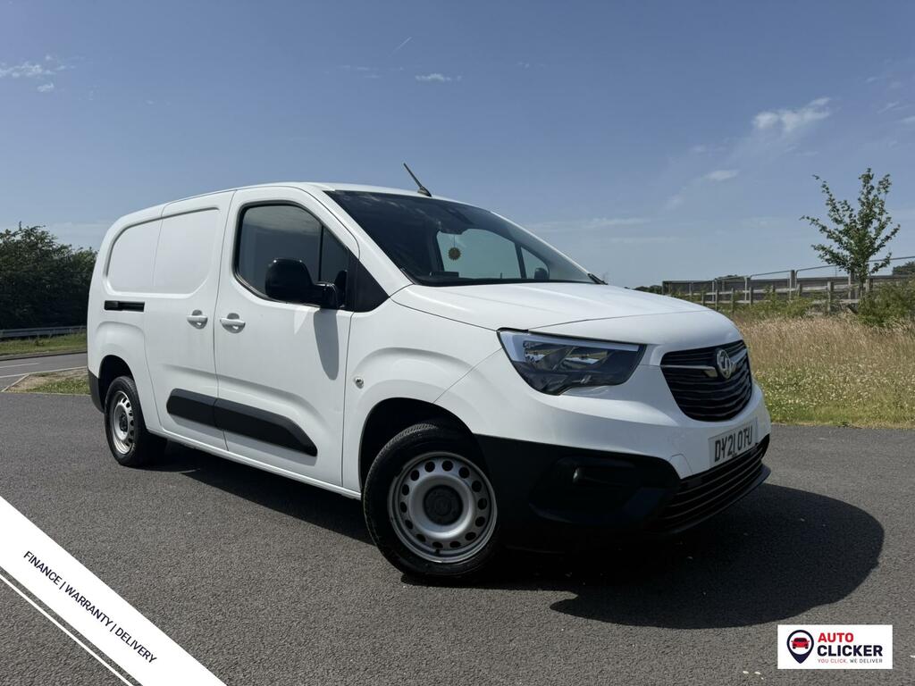 Vauxhall Combo Edition White