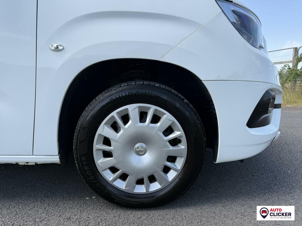 Vauxhall Combo Sportive White #6