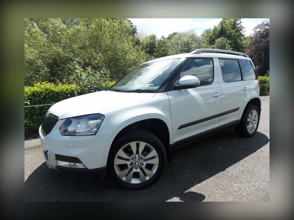Skoda Yeti 2.0 Tdi Se L Outdoor 4Wd Euro 6 White #2