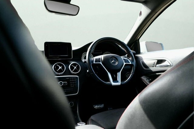 Mercedes-Benz A Class 1.5 A180 Cdi Amg Black #20