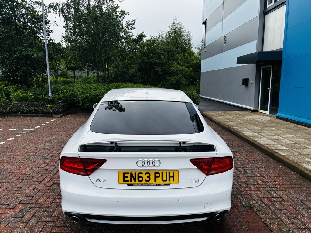 Audi A7 3.0 Tdi V6 Black Edition EN63PUH White #5