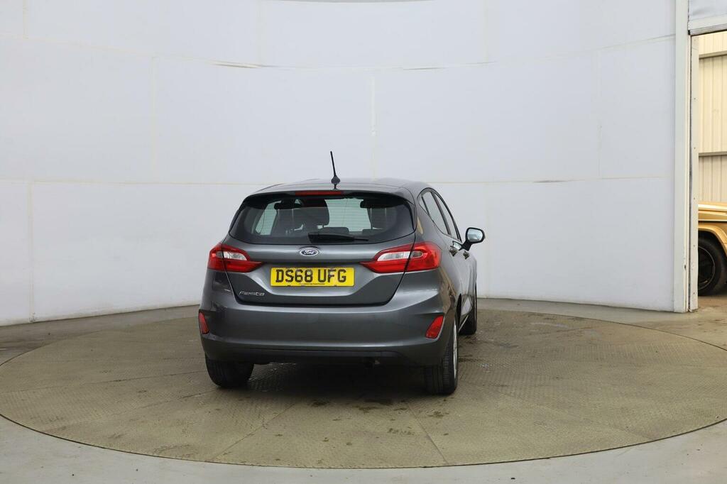 Ford Fiesta Hatchback 1.1 Ti-vct Zetec Euro 6 Ss 2018 DS68UFG Grey #4