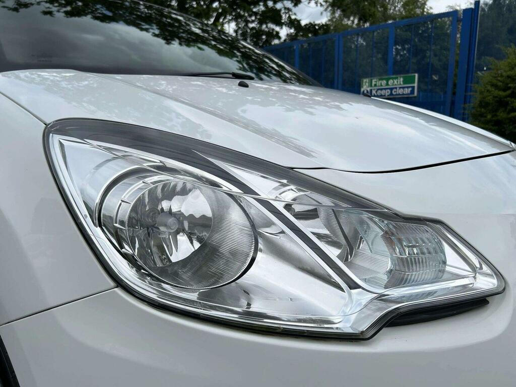 Citroen DS3 1.6 E-hdi Airdream Dstyle Plus Euro 5 Ss Red #52