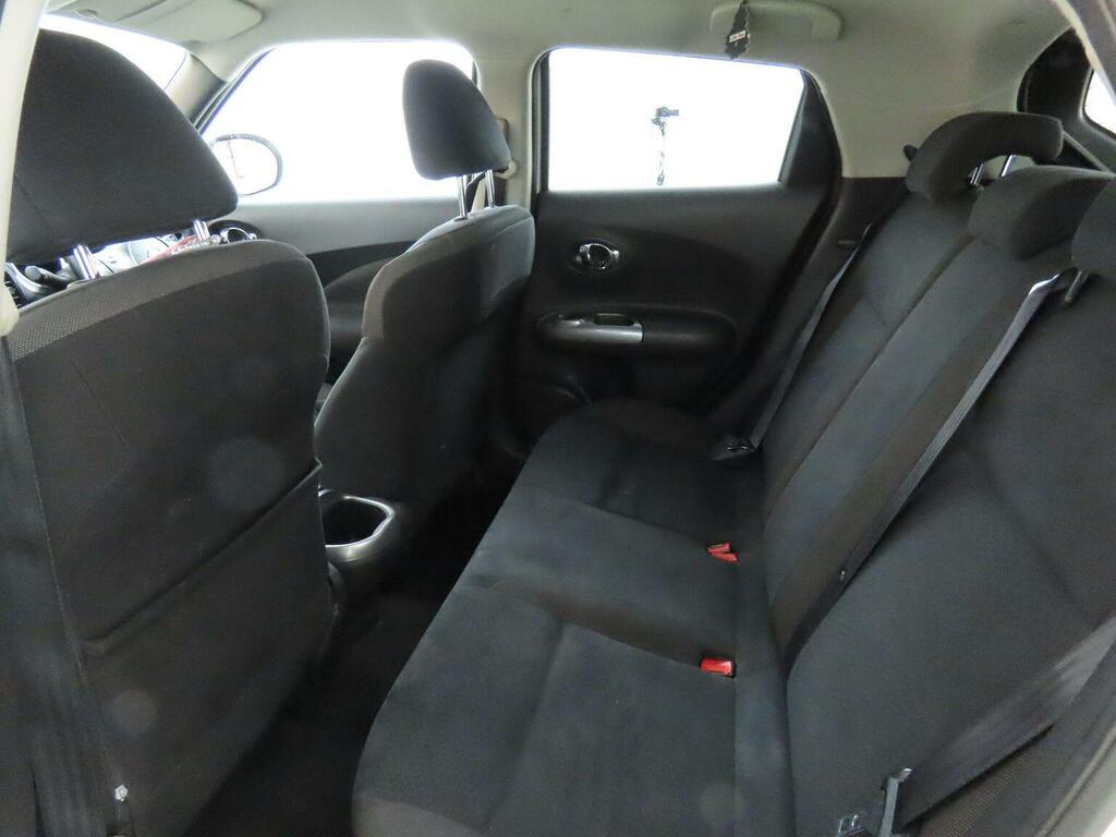 Nissan Juke Acenta Black #11