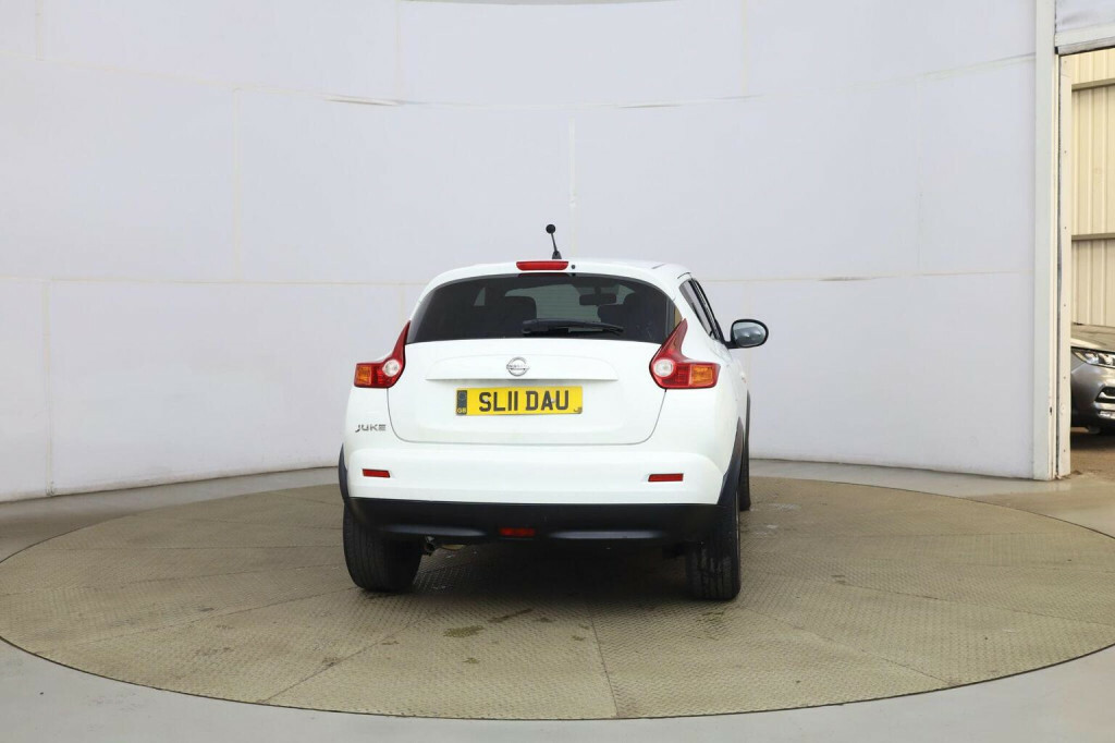 Nissan Juke Acenta Black #16